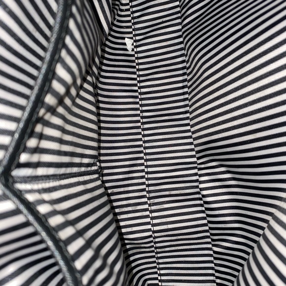 Carry all, including laptop sleeve - Picture 12 of 14